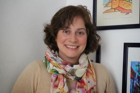 Mi nuevo corte de pelo  y mi pañuelo del momento ( Lu)