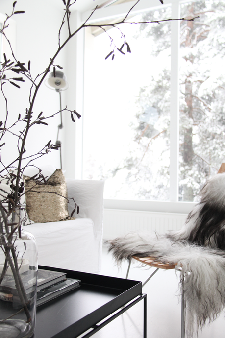 DECORANDO CON UNA RAMA