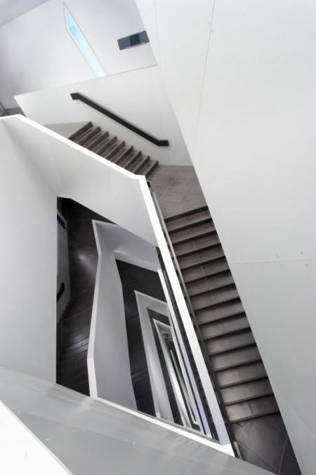 Arch2o-Royal-Ontario-Museum-Studio-Daniel-Libeskind-1