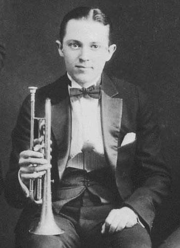 Bix-BeiderbeckeDoylesAcademyofMusicCincinnatiOhio_1924