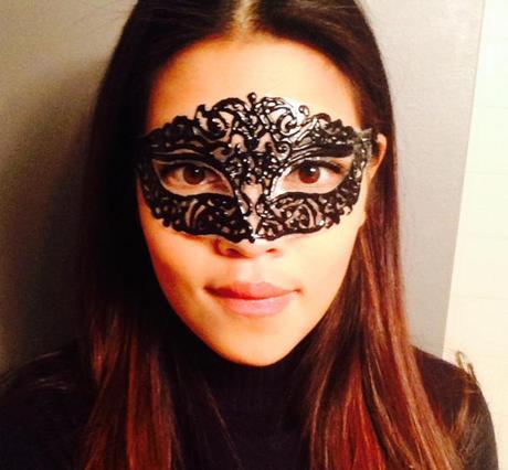 Crea una máscara de carnaval desde cero Tutorial DIY máscara veneciana semi transparente tul