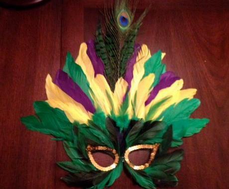 Crea una máscara de carnaval desde cero Tutorial DIY máscara con plumas de carnaval