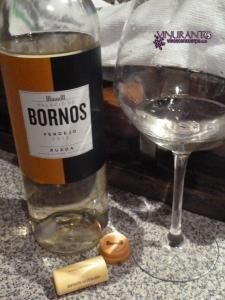 Una macedonia en una copa vino. Palacio de Bornos. 2012. 100% verdejo.