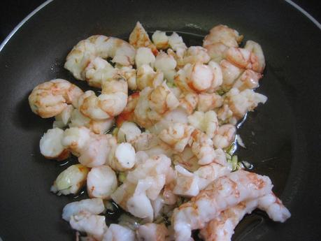 ARROZ CON ALCACHOFAS Y GAMBAS