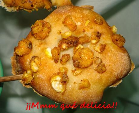 PIRULETAS DE PAN CON FRUTOS SECOS