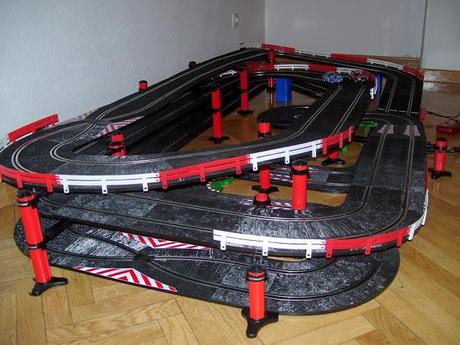 Montaje nº 99. Pequeño circuito de 3 plantas.