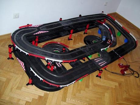 Montaje nº 99. Pequeño circuito de 3 plantas.