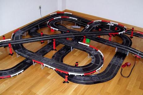 Montaje nº 82. Circuito de los cuatro lazos ocultos.