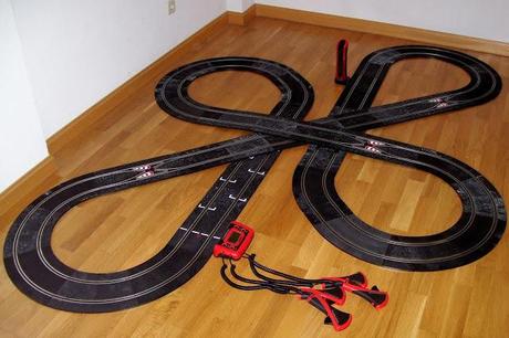 Montaje nº 82. Circuito de los cuatro lazos ocultos.