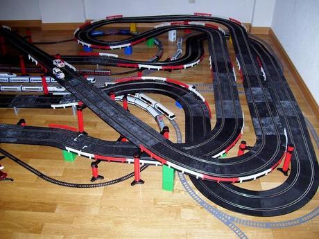 Artículo nº 12. Cerca de la estación.