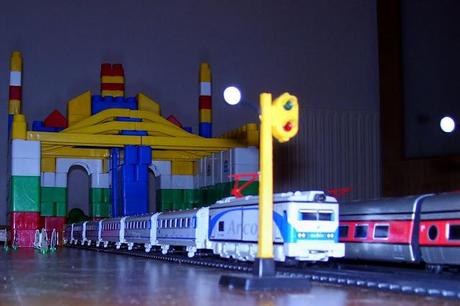 La estación, diorama minimalista