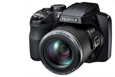 Fujifilm FinePix S8500 ladeada