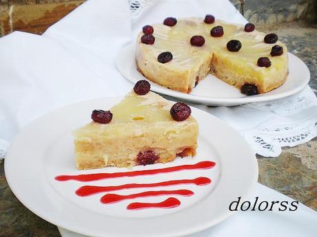 Buding de peras y arandanos