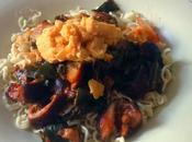 Pasta oriental shiitake, acelgas queso crema vegano