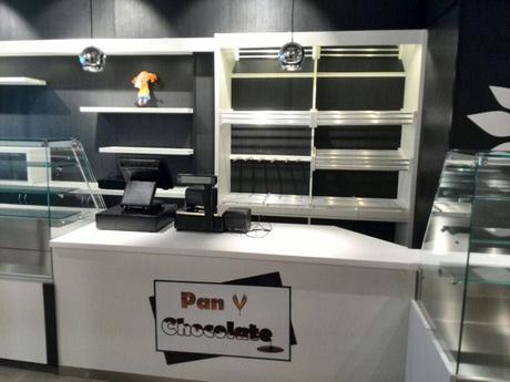 Abre sus puertas una nueva cafetería-pastelería en Almadén