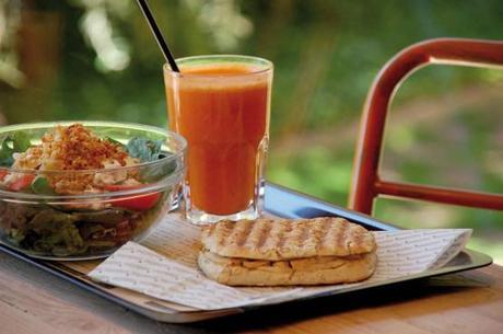 SandwiChez interiores de restaurantes interiores de cafeterías nórdicas decoración restaurantes decoración industrial decoración en barcelona vintage decoración de viajes café cafetería SandwiChez blog decoración interiores nordica