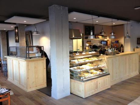 SandwiChez interiores de restaurantes interiores de cafeterías nórdicas decoración restaurantes decoración industrial decoración en barcelona vintage decoración de viajes café cafetería SandwiChez blog decoración interiores nordica