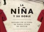 niña doble