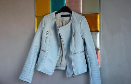 THE JACKET THAT TALKS THE JACKET THAT TALKS