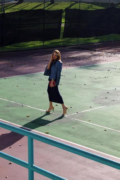 THE JACKET THAT TALKS THE JACKET THAT TALKS