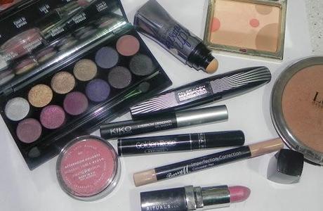 Vintage Romance's looks: Hoy, Madrid-Roma-Barcelona