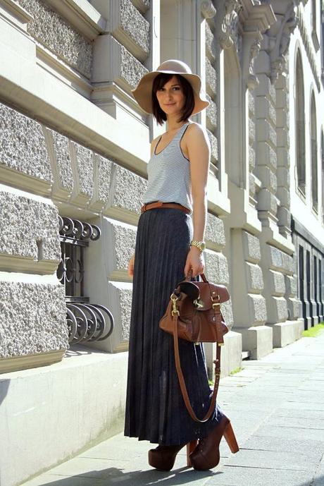 LRG Magazine - Maxi Skirt