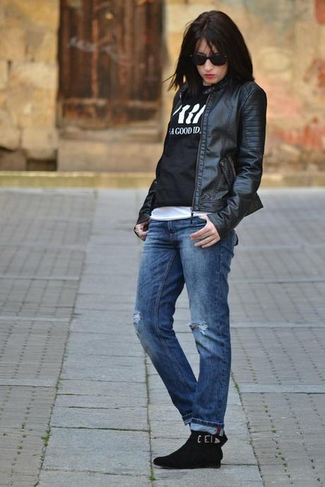 BOYFRIEND FOR FRIDAY