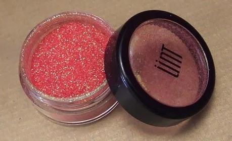 “Gala de Bijoux” de ÜNT – un kit de manicura destellante para una fiesta (From Asia With Love)