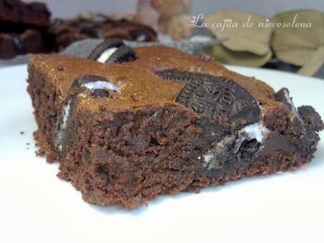 Brownie de chocolate y oreo