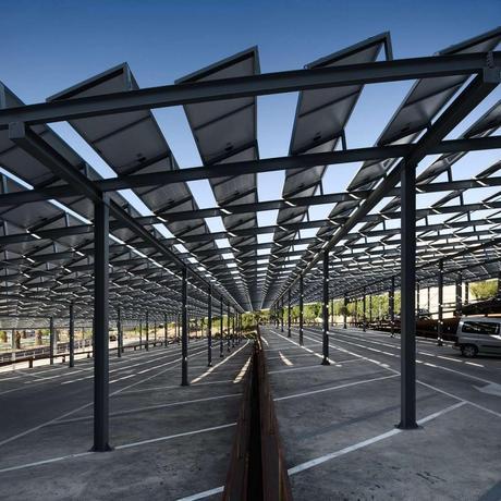 El proyecto Aparcamientos Fotovoltaicos para la UMU, seleccionado por la UE para optar al concurso “A world you like” en el que se puede votar por internet Imagen bajo la pérgola del aparcamiento A3