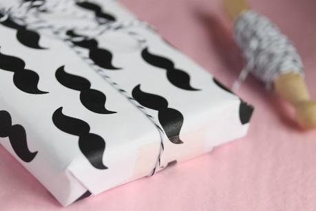 Wrapp Mostachos Descargable