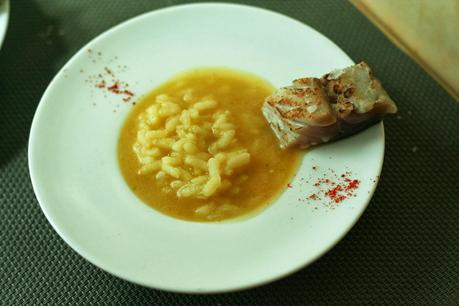 ARROZ CALDOSO CON CABALLA A LA LLAMA