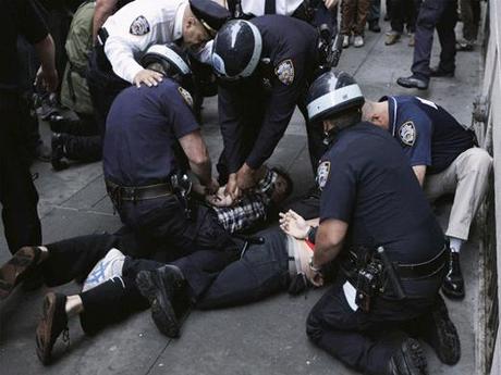 Derechos humanos, Estados Unidos: ¡hipócrita,  saca primero la viga de tu ojo! [+ fotos]