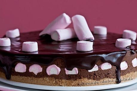 TARTA DE NUBES (MARSHMALLOWS) Y MOUSSE DE CHOCOLATE