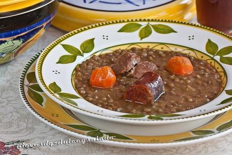 LENTEJAS ESTOFADAS CON CHORIZO