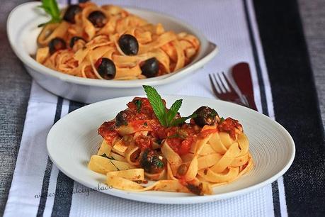 SALSA A LA PUTTANESCA