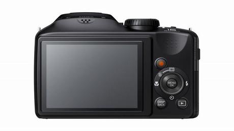 Fujifilm FinePix S6800 pantalla
