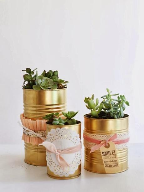 DIY....MACETAS DORADAS CON LATAS