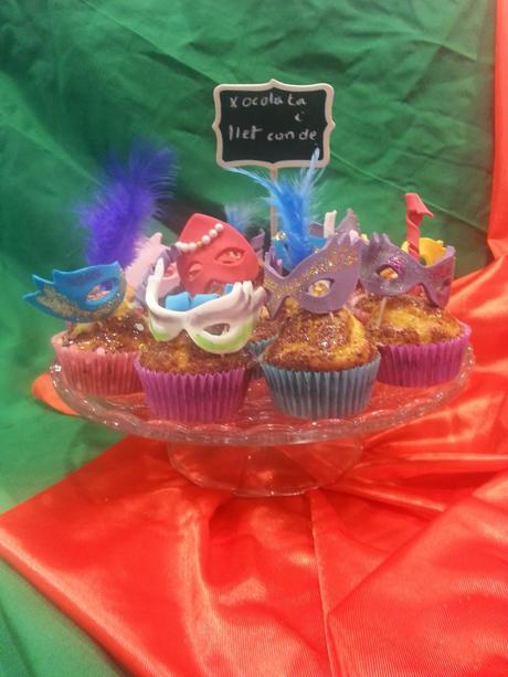 Galletas y cup cakes para Carnaval