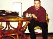 ‘Terrorista’ abraza Jesús triunfa como escritor