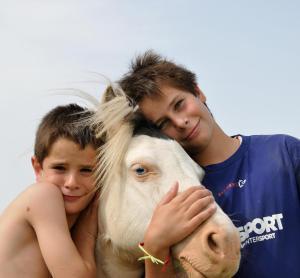 Equitación para mayores y pequeños (con El Cerrado de los Frailes) serivanpony