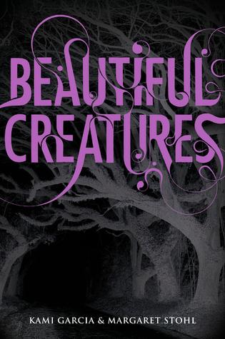 RESEÑA: Hermosas Criaturas (Dieciséis Lunas #1) + Recordatorio: SORTEO ACTIVO EN EL BLOG!