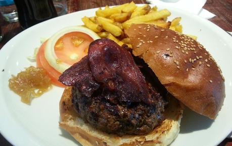 Hamburguesas IX: Mad Café