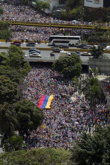 Caracas se Moviliza #CaracasSeMoviliza #2M