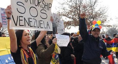 Jaua abucheado en Ginebra ante ONU..