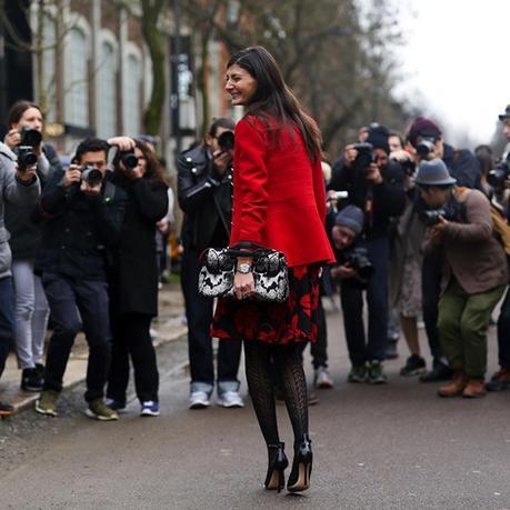 MILAN FASHION WEEK STREET STYLE LOOKS MILAN FASHION WEEK STREET STYLE LOOKS