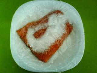 SALMÓN MARINADO FÁCIL CON ENELDO EN 10 PASOS