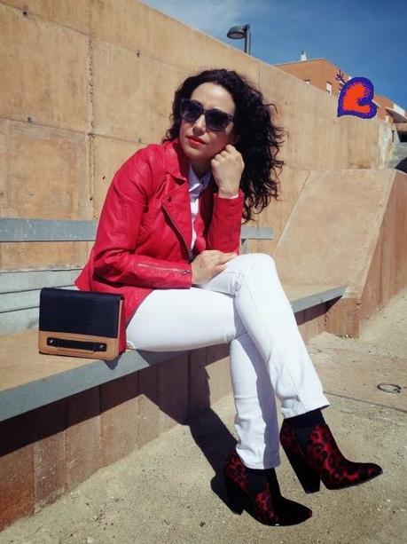 RojoBlancoYPrint-RedWhiteAndPint-RougeBlancEtPrint