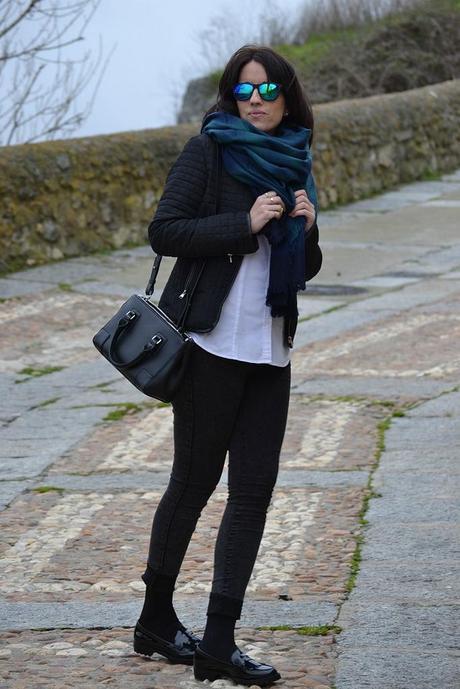 SUNGLASSES FOR MONDAY