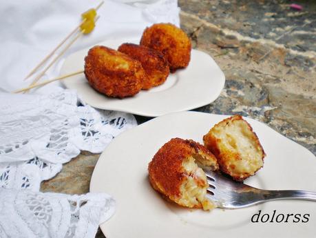 Croquetas de pollo con tomates secos